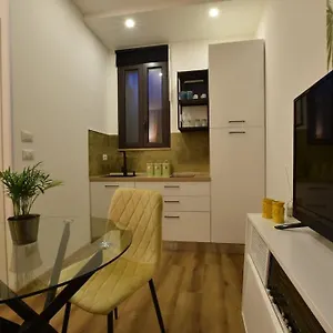 Xx Miglia Apartment